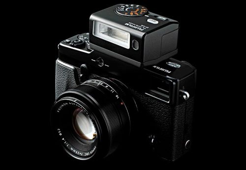 Contax G1 Camera is a 35mm titanium autofocus electronic rangefinder. Contax G1 Camera is a 35mm titanium autofocus electronic rangefinder.
