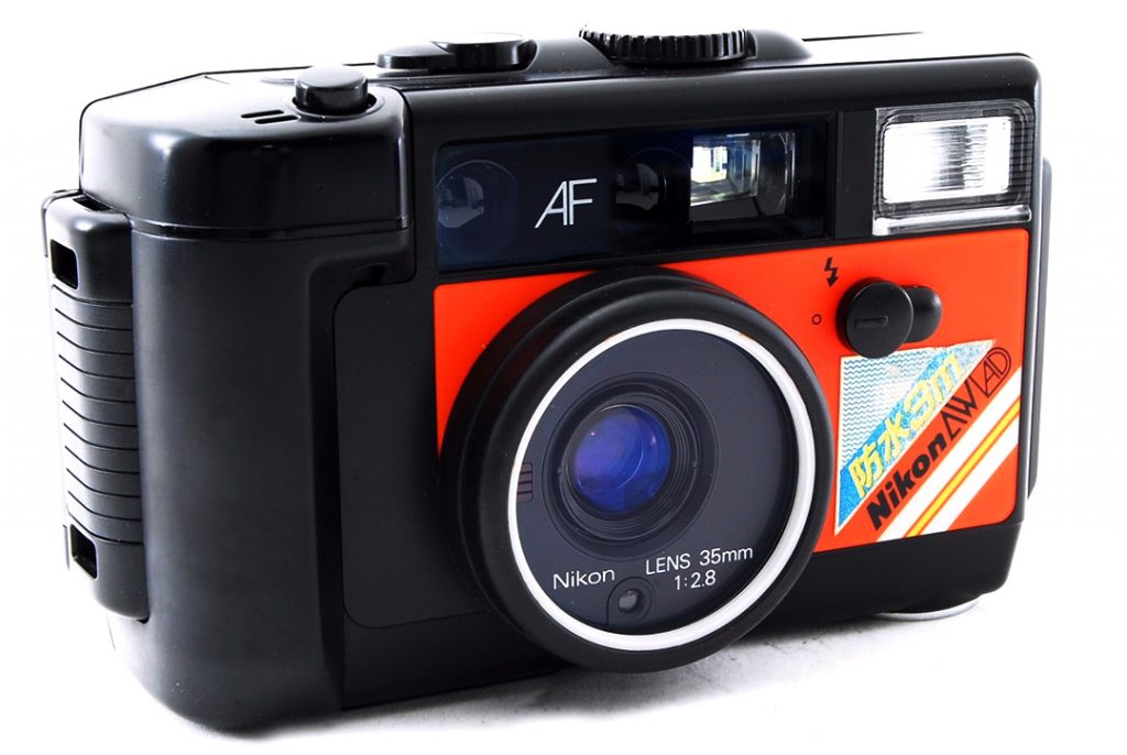 Nikon L35AF was Nikon's first autofocus compact camera.