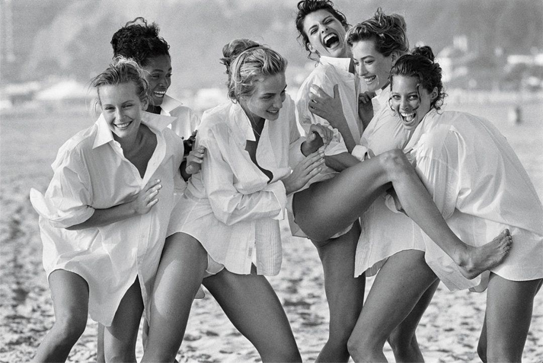 peter lindbergh black and white natural light fashion photography