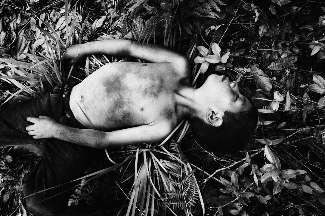 Gritty black and white photography using the venerable contax g2