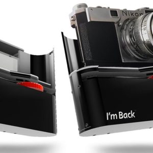 I’m Back – A Hybrid Holga?