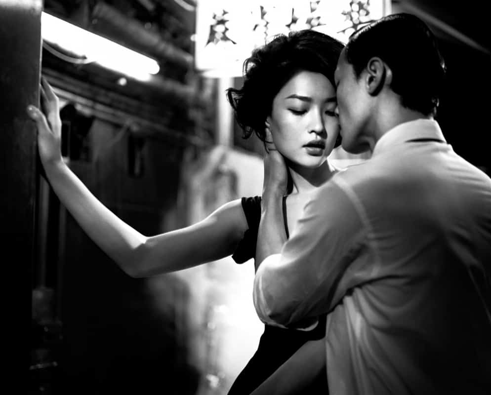 Using the Mamiya RZ67 for Vogue when it was still fashionable photography