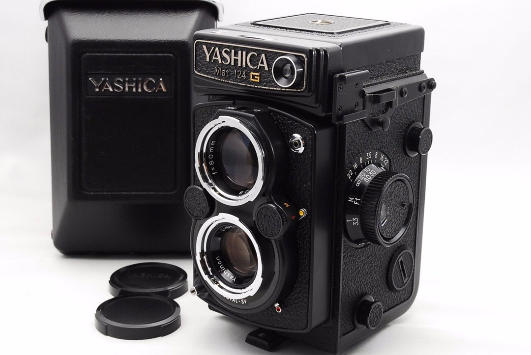 Yashica Mat 124G